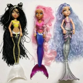 Frost Line Dolls