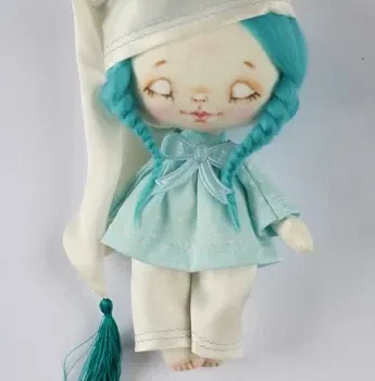 Lush Rise Dolls